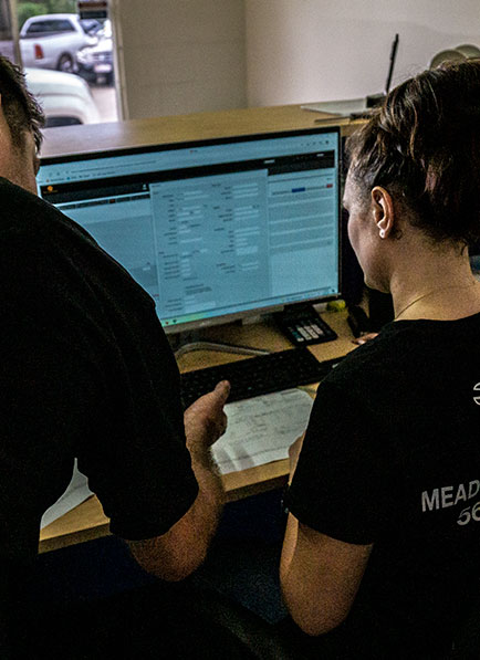 Image of the meads mechanic team at the front desk